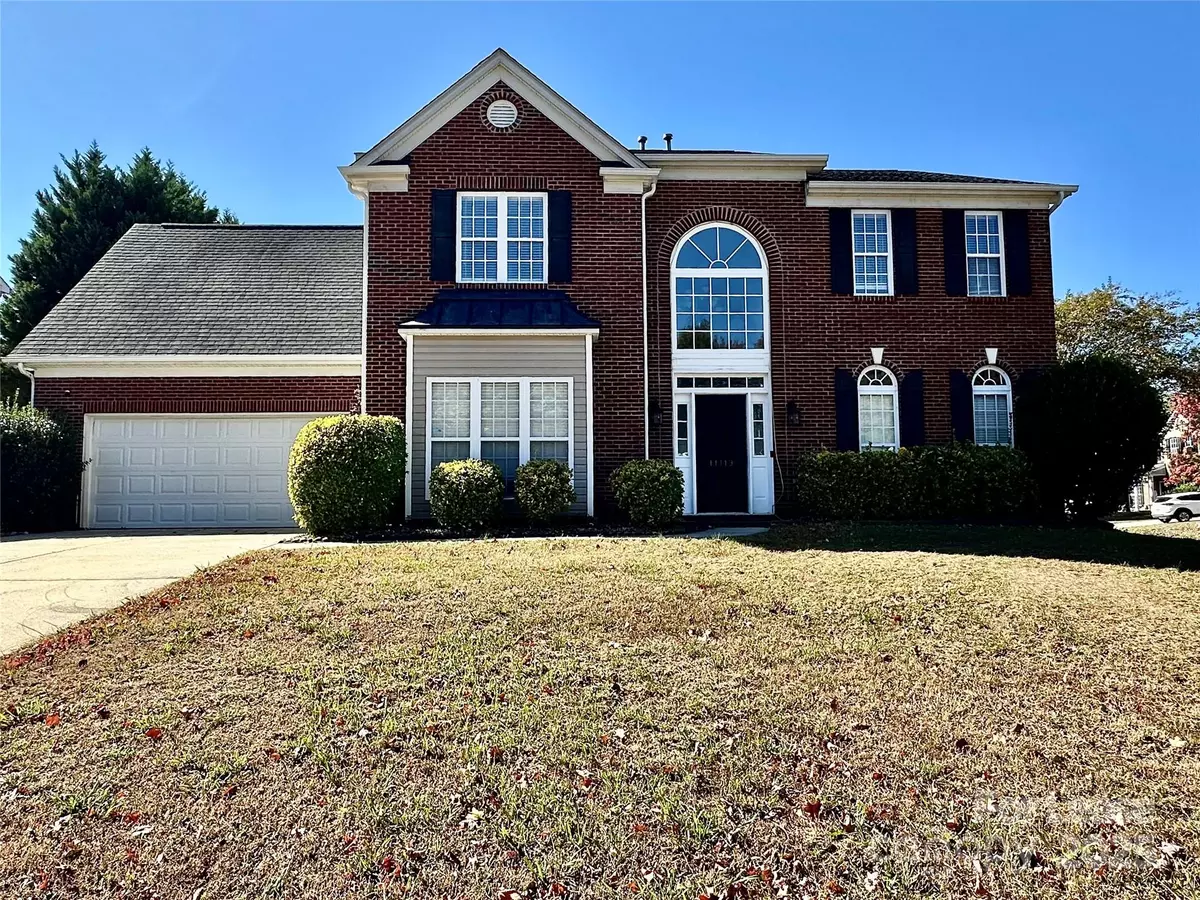 Charlotte, NC 28213,11119 Amherst Glen DR