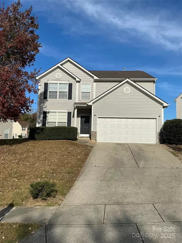 1139 Vine Cliff LN, Charlotte, NC 28214