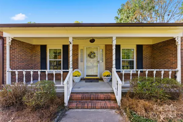 Kings Mountain, NC 28086,215 Chadwick DR