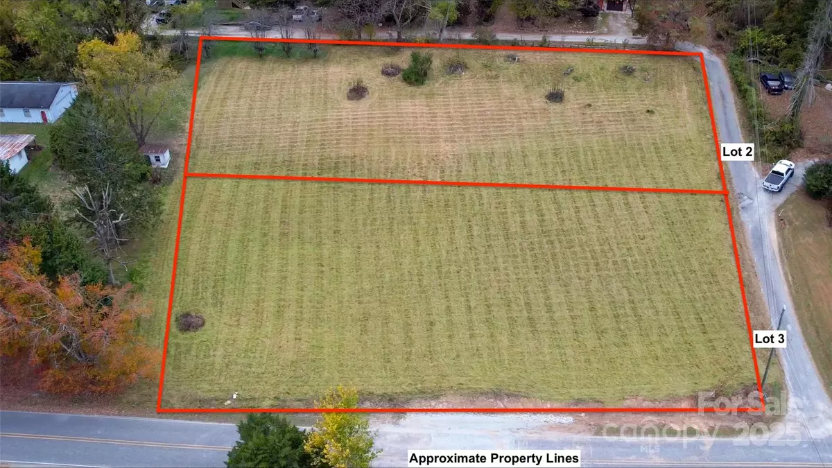 Hendersonville, NC 28792,99999 Bradshaw AVE #3