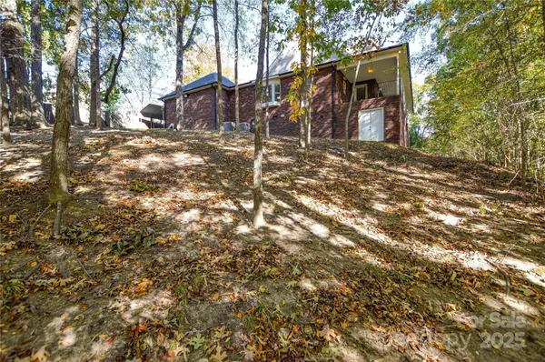 Concord, NC 28025,785 Rothmoor DR NE