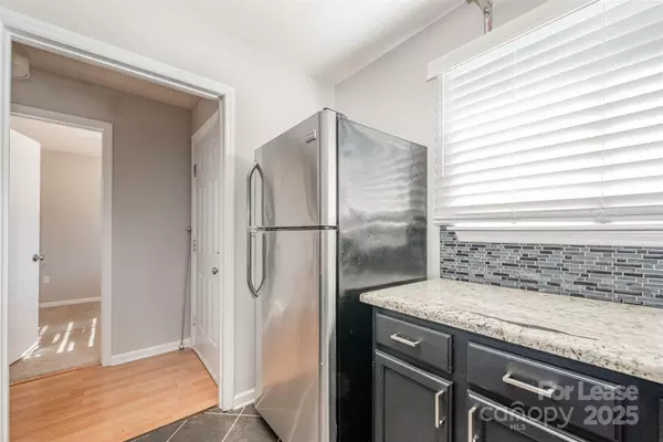 Charlotte, NC 28210,2555 Stockbridge DR #C