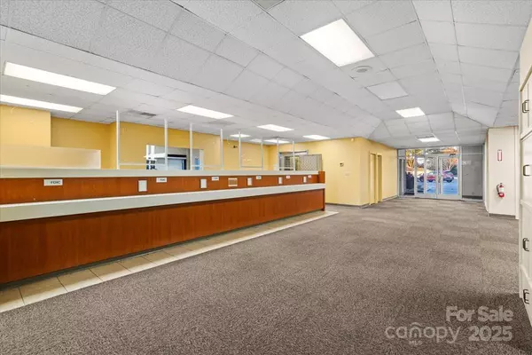 Kannapolis, NC 28083,704 N Cannon BLVD