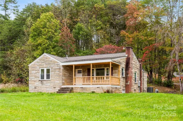 Marshall, NC 28753,421 Hazel Brook RD