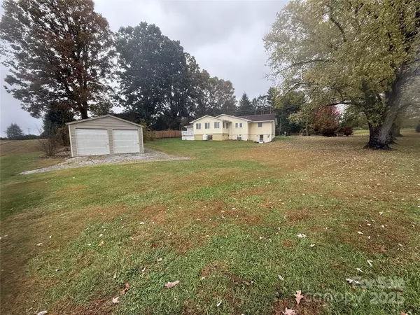 Flat Rock, NC 28731,5601 Howard Gap RD