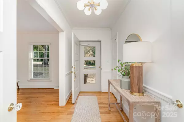 Charlotte, NC 28211,5411 Doncaster DR