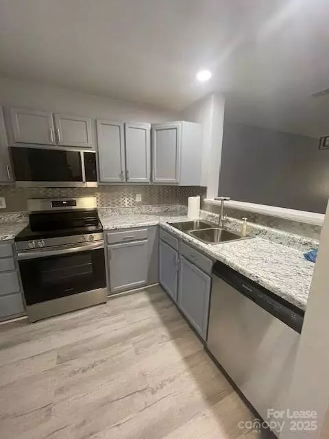 Charlotte, NC 28277,12315 Bluestem LN