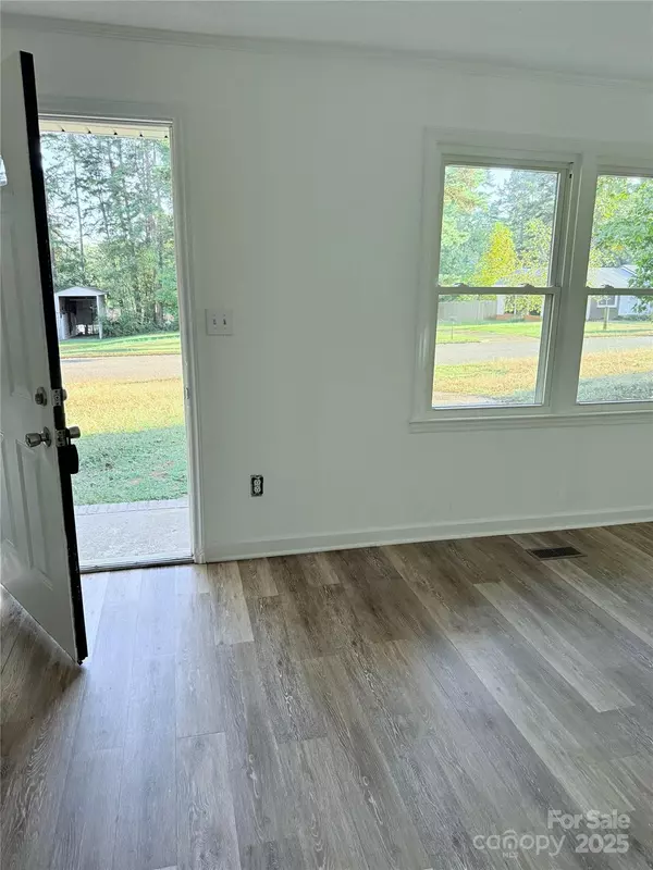 Kings Mountain, NC 28086,2106 Loblolly LN