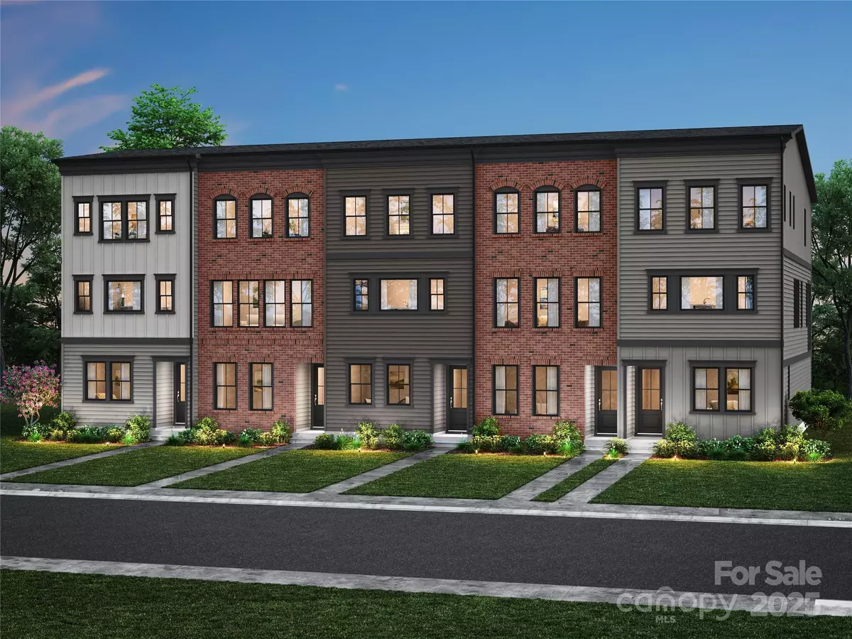 Waxhaw, NC 28173,443 Old Town Village RD