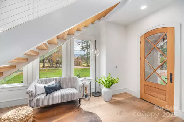 Black Mountain, NC 28711,334 North Fork RD #1