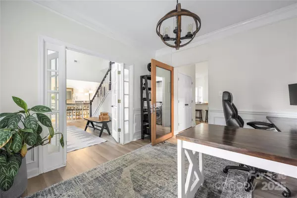 Mooresville, NC 28117,155 Samdusky LN