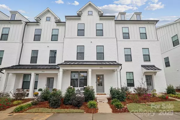 2318 Magnolia Blossom WAY, Charlotte, NC 28211