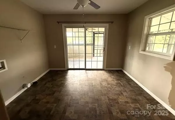 York, SC 29745,1066 Cameron RD