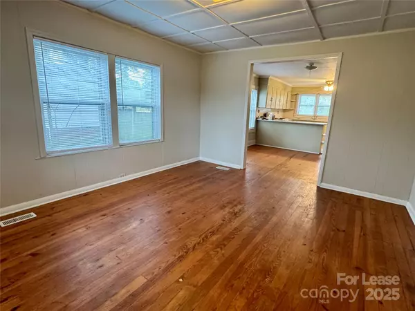 Mount Holly, NC 28120,395 Scott ST