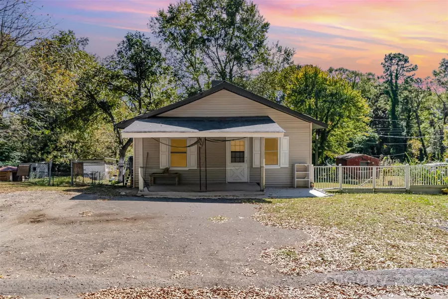 159 Dixon CIR, Gastonia, NC 28054