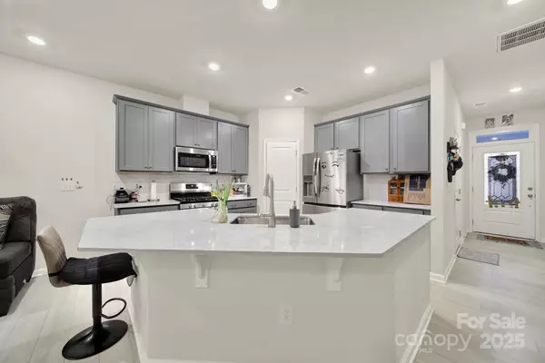 Fort Mill, SC 29708,6009 Chelsea Oaks RDG