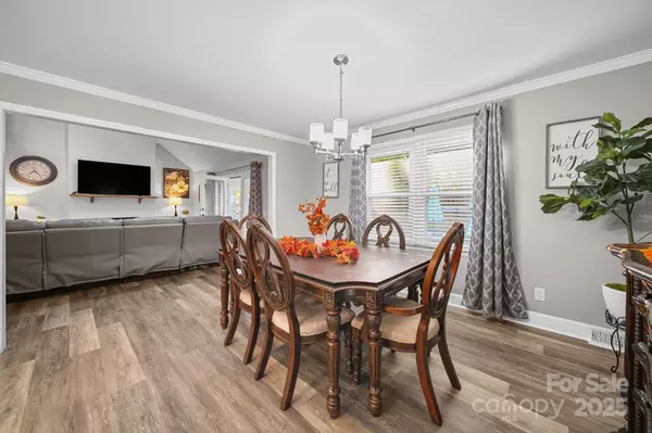 Matthews, NC 28104,4724 Weddington Matthews RD