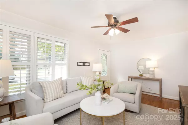 Charlotte, NC 28211,5009 Baylor DR