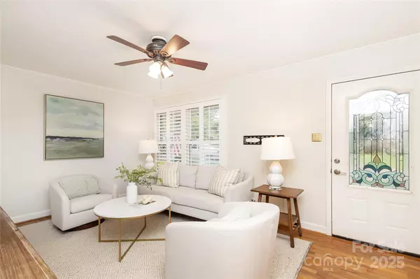 Charlotte, NC 28211,5009 Baylor DR