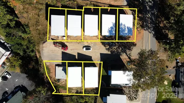 108 Lager LN #108/110/112/103/105/107/1, Asheville, NC 28806