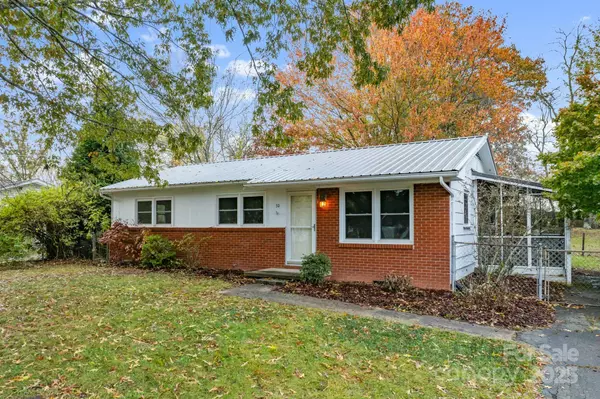 Asheville, NC 28806,50 Tipperary ST