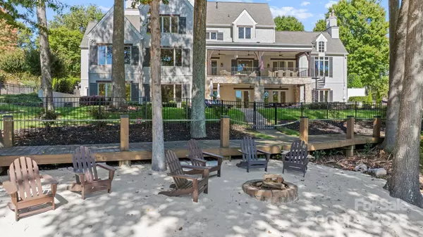 Mooresville, NC 28117,190 Cape Cod WAY