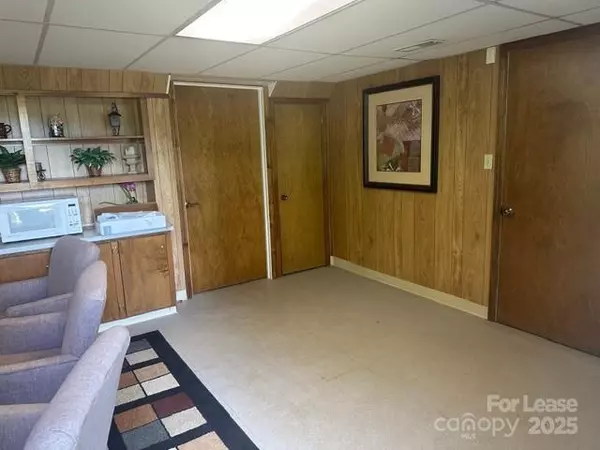 Stanley, NC 28164,972 Highway 16 HWY S