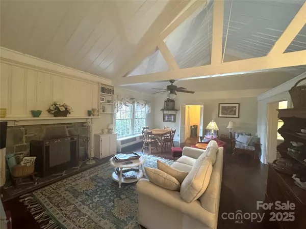 Laurel Park, NC 28739,2308 Laurel Park HWY