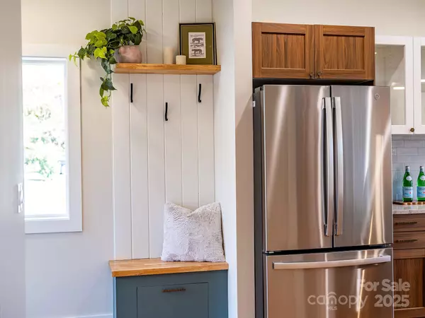 Asheville, NC 28804,67 Crestfield AVE