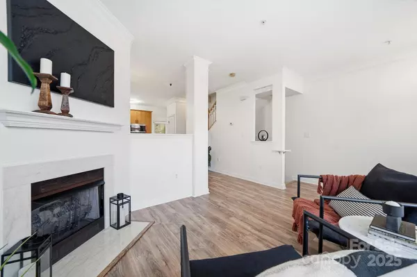 Charlotte, NC 28269,7119 Founders Club CT