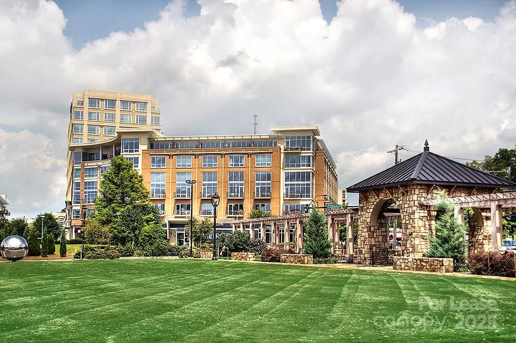 Charlotte, NC 28204,1133 Metropolitan AVE #217