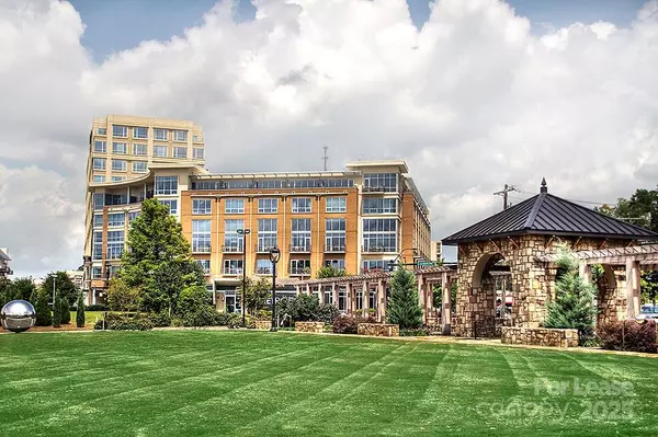 1133 Metropolitan AVE #217, Charlotte, NC 28204