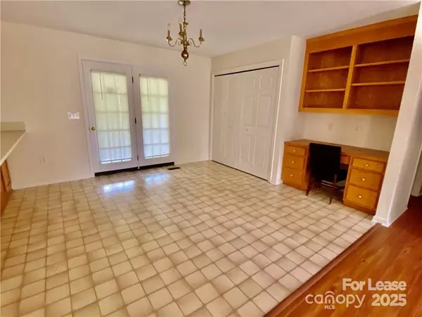 Concord, NC 28025,157 Woodland DR