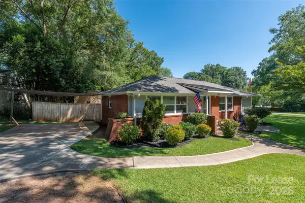 Charlotte, NC 28209,651 Northgate AVE