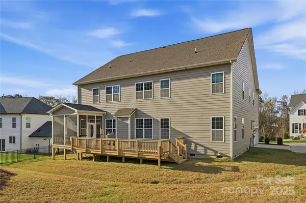 Tega Cay, SC 29708,194 Forsythia LN