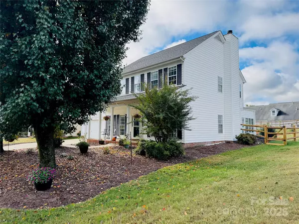 1413 Lockhart PL NW, Concord, NC 28027