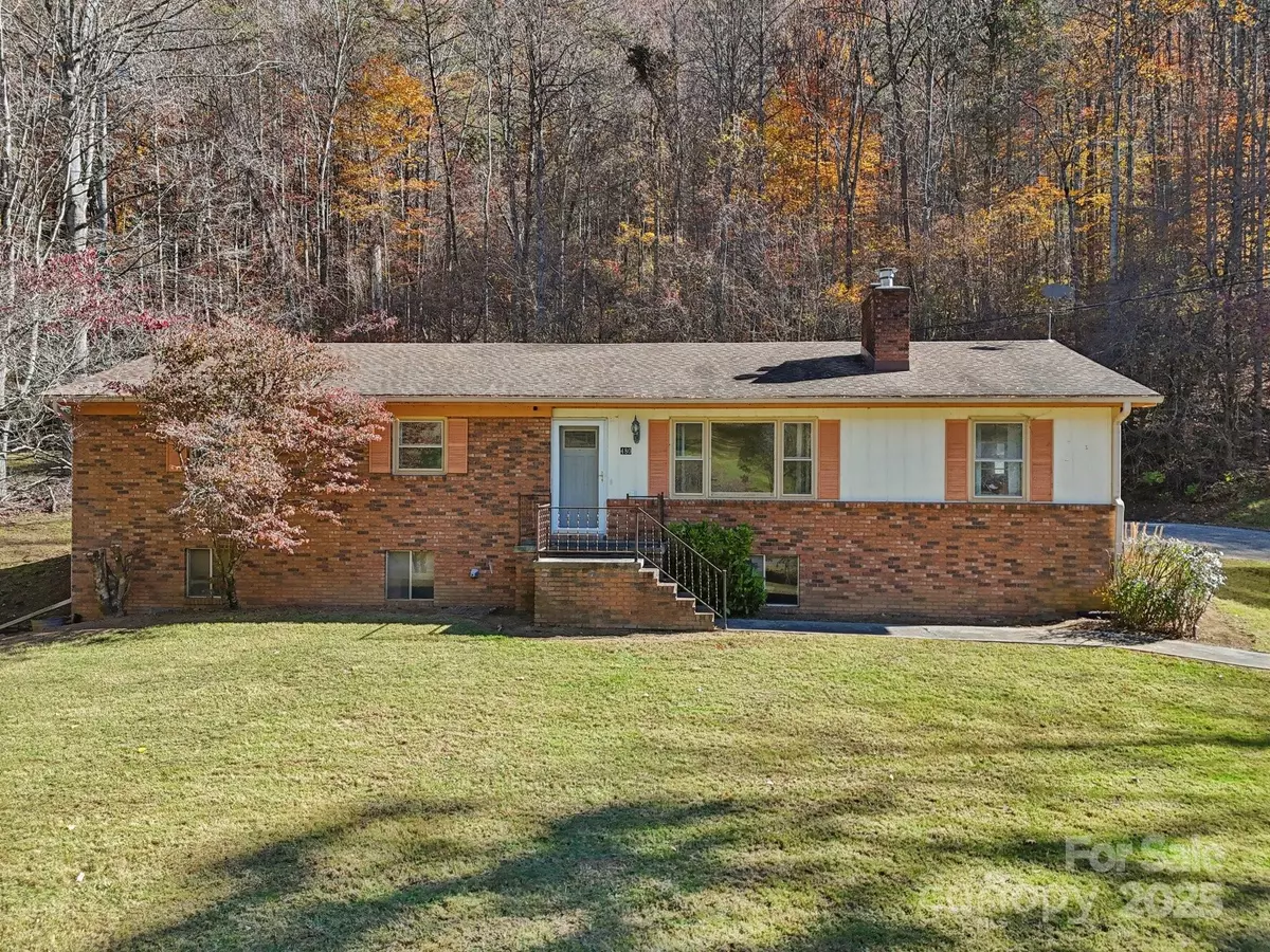 Barnardsville, NC 28709,480 Paint Fork RD
