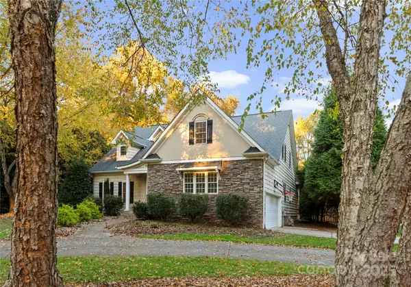 Weddington, NC 28104,6011 Hunter LN