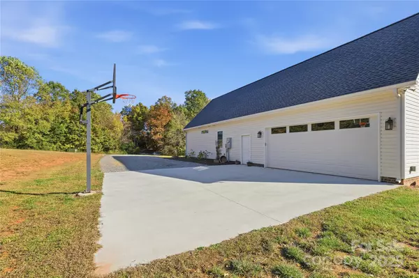 Harmony, NC 28634,3059 Sandy Springs RD