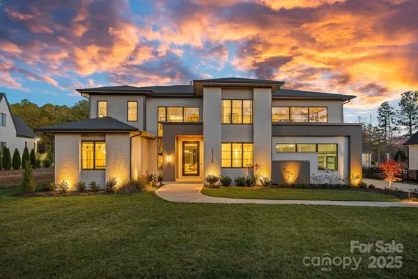 Davidson, NC 28036,21119 Vandrake CIR