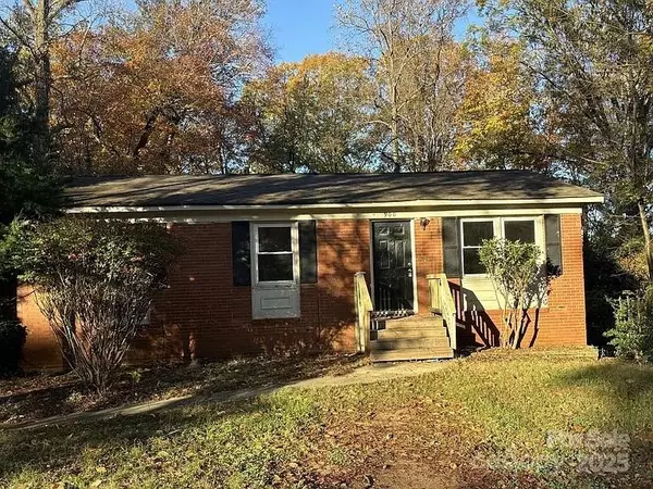 900 Davenport ST, Charlotte, NC 28208