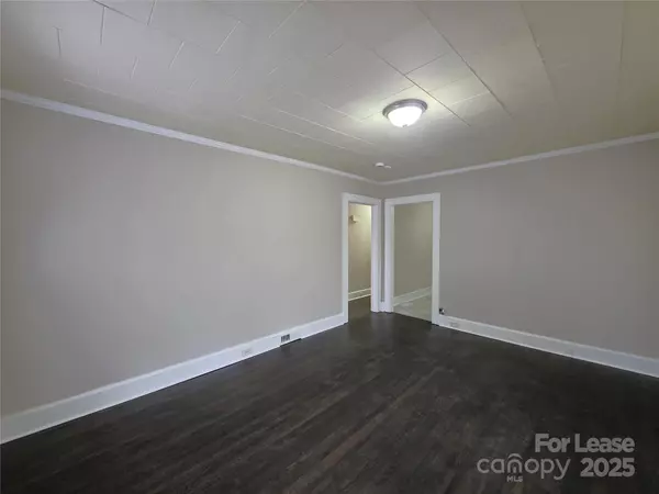 Concord, NC 28025,92 Lawndale AVE SE