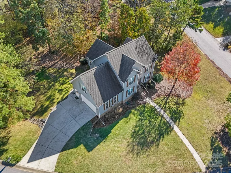 7729 Orchard Park CIR, Harrisburg, NC 28075