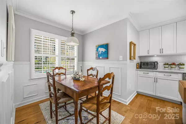 Charlotte, NC 28226,2003 E Barden RD