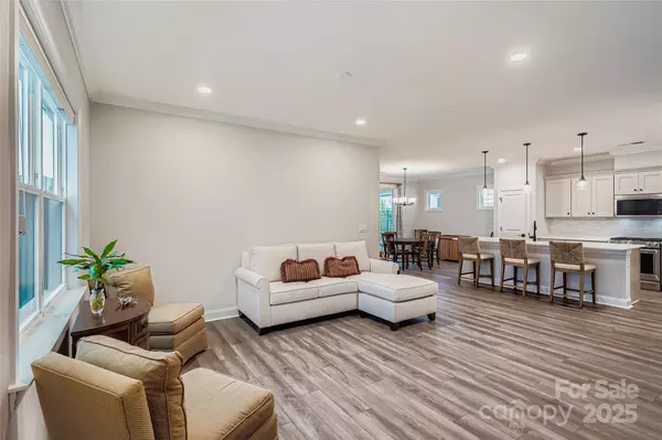 Denver, NC 28037,5562 Caneel LN #1232