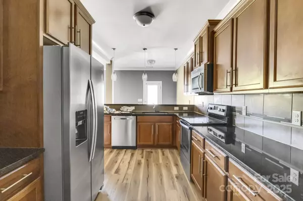 Midland, NC 28107,12820 Clydesdale DR