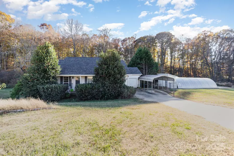 2627 Easter ST, Maiden, NC 28650