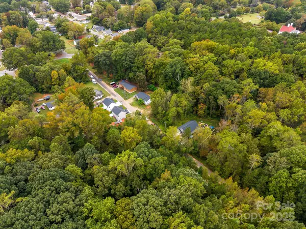 Charlotte, NC 28269,5924 Torrence ST #22