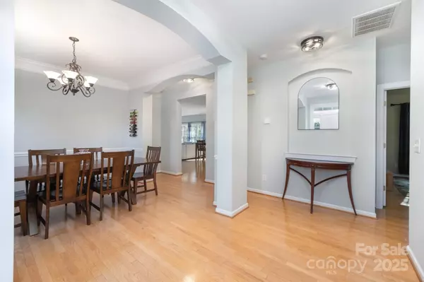 Harrisburg, NC 28075,4901 Riverview DR