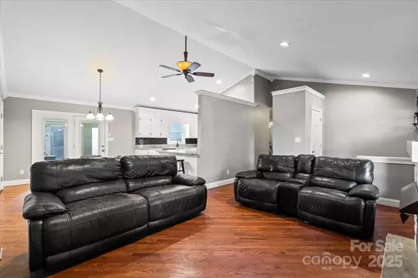 Denver, NC 28037,7918 Sarah DR